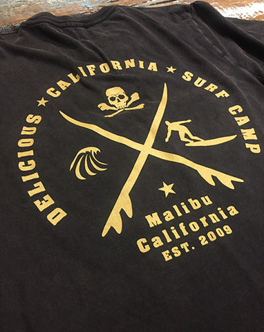 'Delicious California' Surf Camp' Graphic T-Shirt
