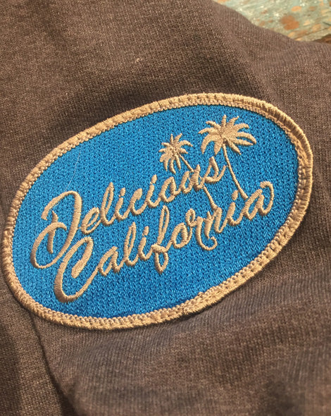 Sweatshirt (100% Recycled) - Huntington Beach – Delicious California